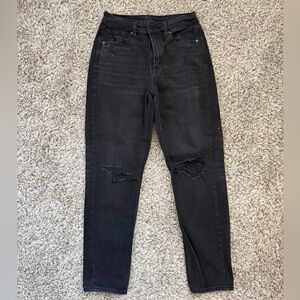 American Eagle Outfitters Black Distressed Mom Jeans